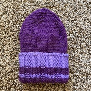 Hand Knit Beanie Hat NWOT